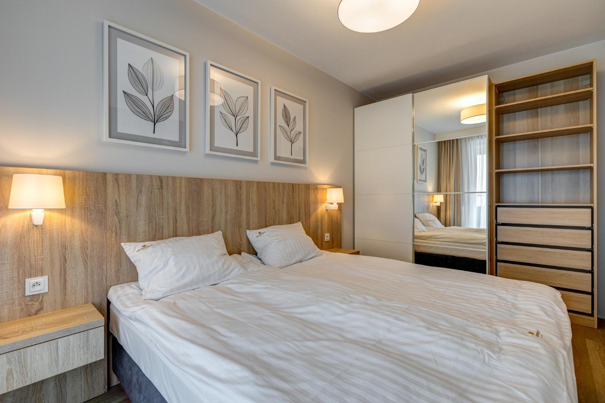 King Apartamenty Galaxy Szczecin Kültér fotó